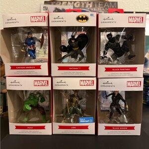 Marvel/DC Action Figure Christmas Ornament Set -